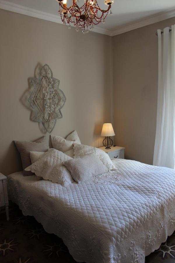 Les Romarins B&B, 10 Min D'Uzes, Piscine Et Grand Jardin, Table D'Hote Esterno foto